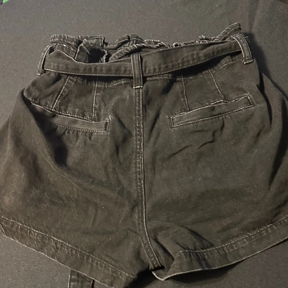 American Eagle Outfitters belted High Waist Black Shorts
